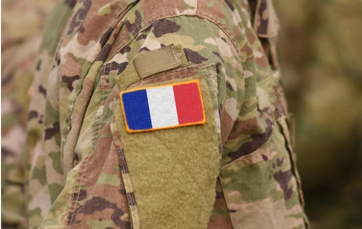 Половина французької молоді готова воювати в Україні, щоб захистити Францію - опитування