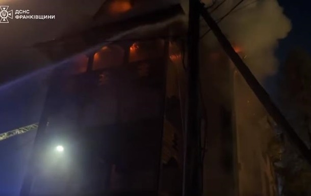 На курорте в Ивано-Франковской области горел отель (видео)