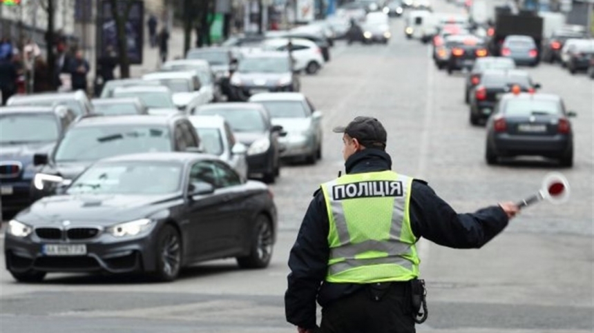В Украине хотят ввести штрафные баллы для водителей за нарушение ПДД