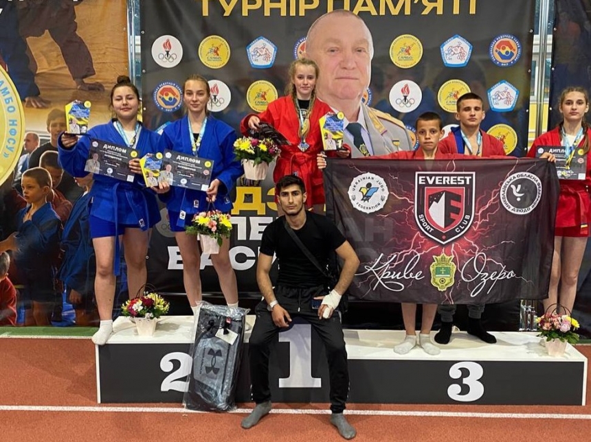 Миколаївські самбісти вибороли 9 медалей на всеукраїнському турнірі