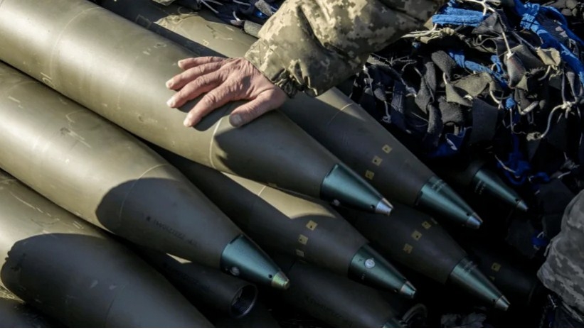 Темпы производства артснарядов в РФ втрое превышают показатели партнеров Украины, — Sky News