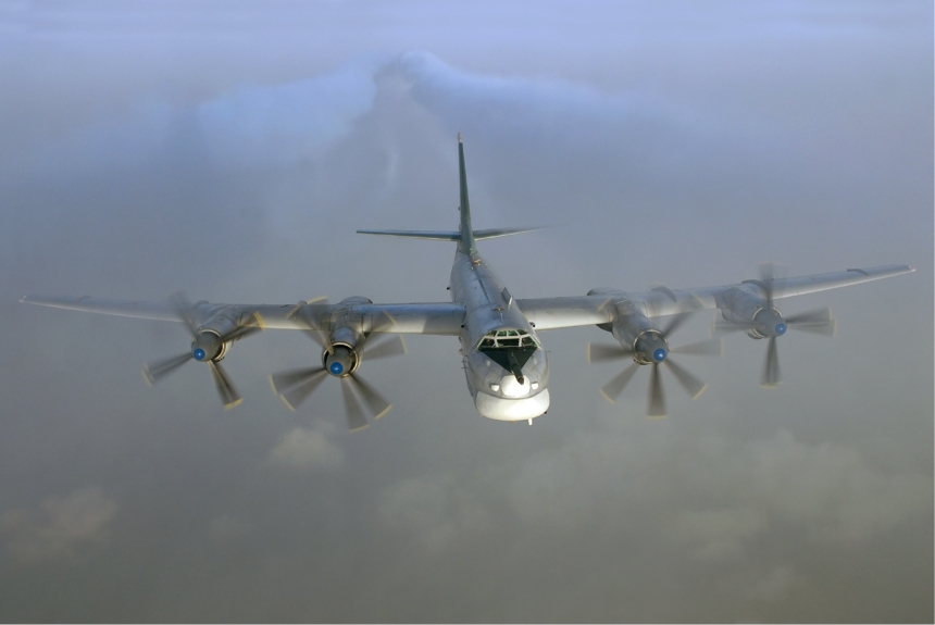 В РФ взлетели самолеты  Ту-95мс: ночью возможен ракетный обстрел