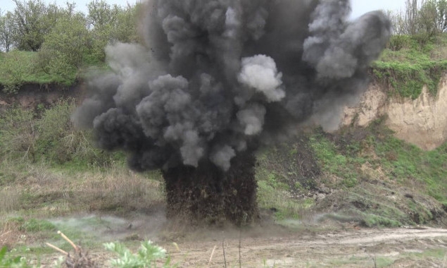 Без паники: в селе под Николаевом уничтожают боеприпасы
