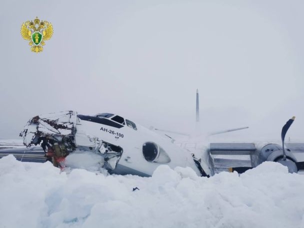 У Росії впав пасажирський літак