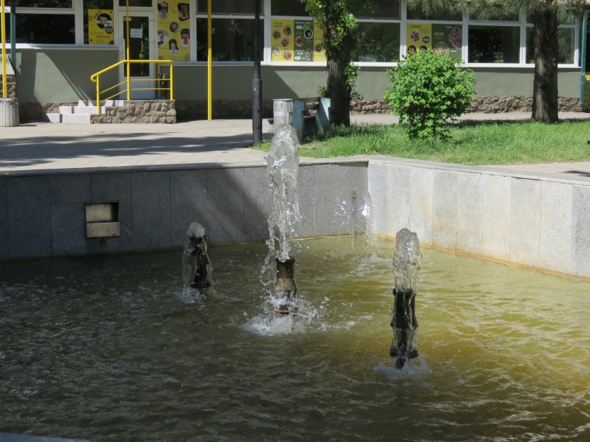 В Николаеве запустили еще один фонтан