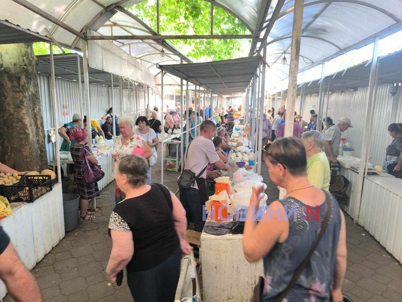 Июльский рынок в Николаеве: по чем продают сезонные овощи и фрукты (репортаж)