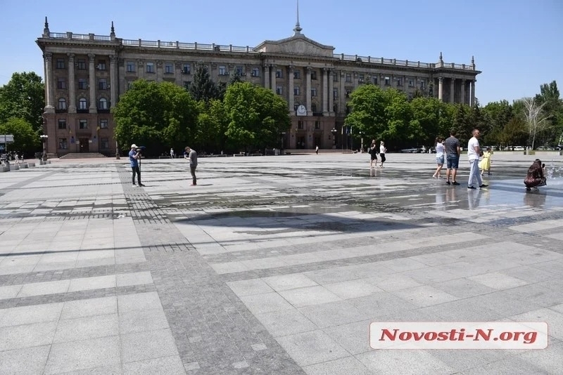 Реконструкция Серой площади в Николаеве: плитка на пути от производителя подорожала вчетверо