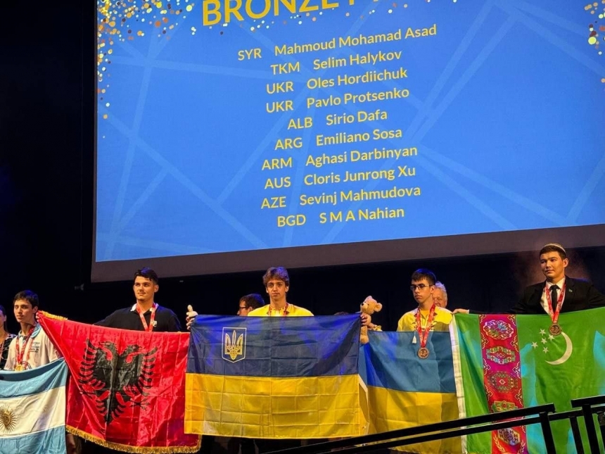 Выпускник из Николаева одержал победу на Международной олимпиаде по математике в Лондоне