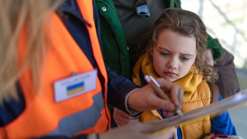 У шести населених пунктах Донбасу запроваджено примусову евакуацію дітей