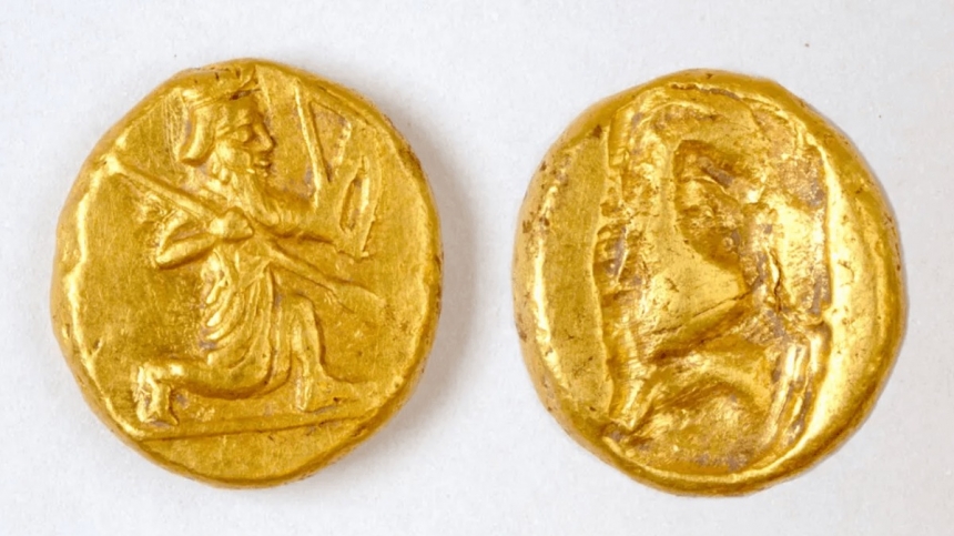 В Турции нашли горшок с золотыми монетами, которым более двух тысяч лет