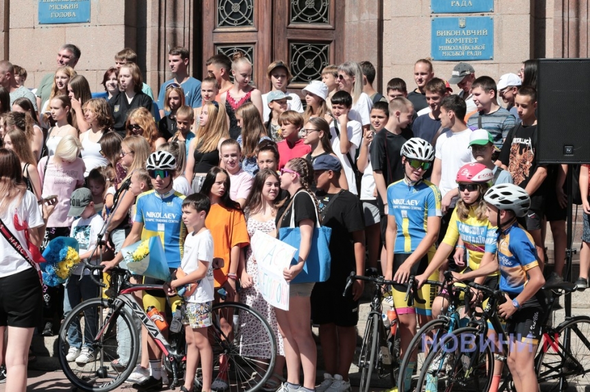 Харлан привезла до Миколаєва золото Олімпіади: її зустріли фанати