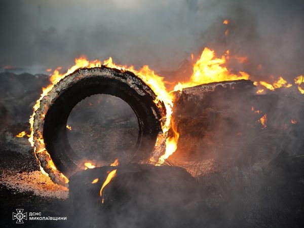 Масштабный пожар в Николаеве, который тушили несколько часов, начался с цыганского поселка