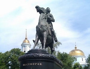 В Одесской области изуродовали памятник полководцу Суворову