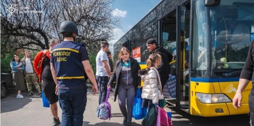 В Донецкой области всех детей эвакуировали из 90 населенных пунктов — глава ОВА