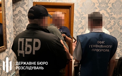 Судитимуть військового посадовця та його спільників з київського ТЦК