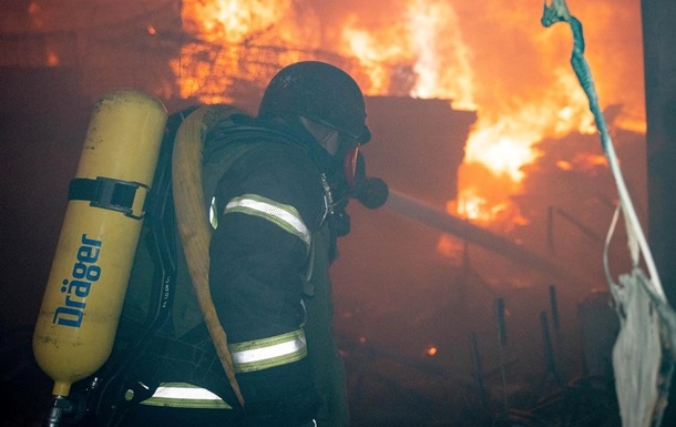 Відбувся витік газу, горіла вантажівка: з'явилися деталі атаки на Одесу