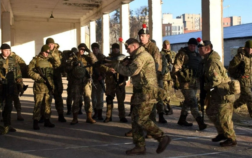 Великобританія може відправити війська до України з навчальною місією, - The Times