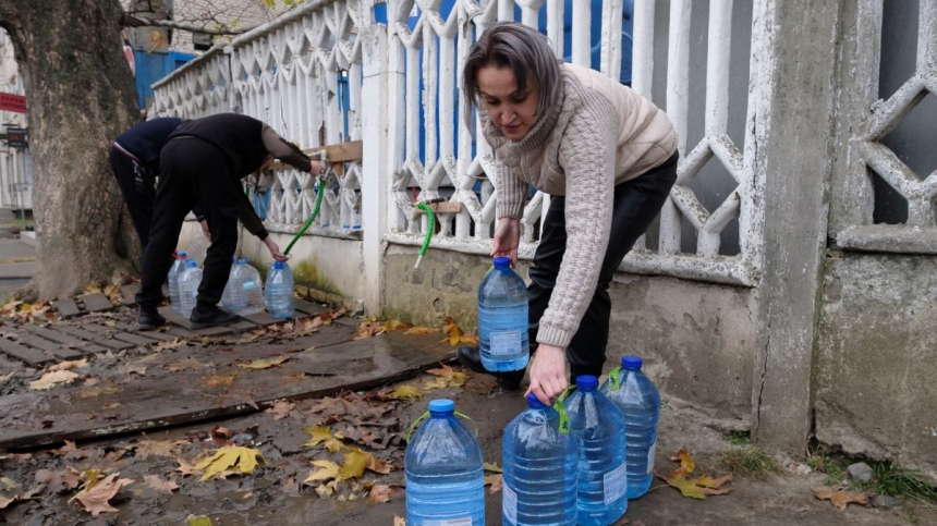 Часть Николаева осталась без воды (адреса)