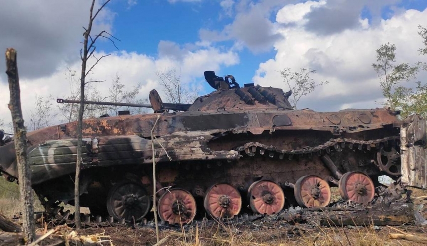 Росіяни намагаються вибити ЗСУ з Іллінки, зазнаючи нищівних втрат у техніці, - Forbes