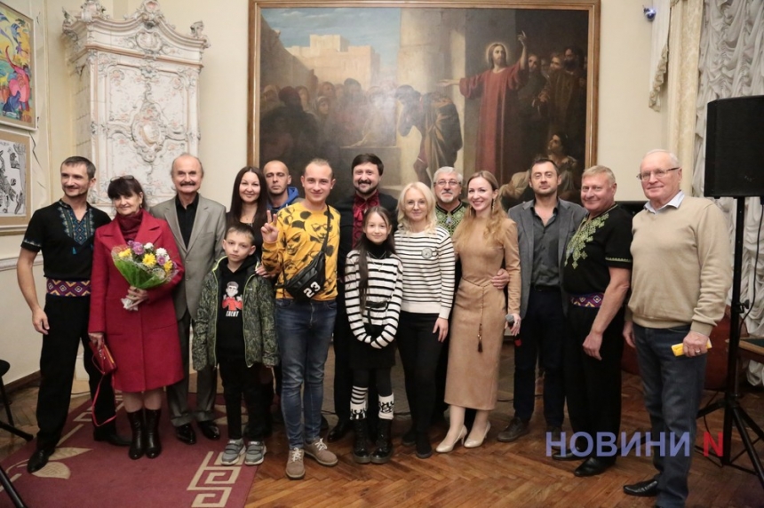 «Музика моєї осені»: Федор Сычев сыграл авторский концерт (фото, видео)