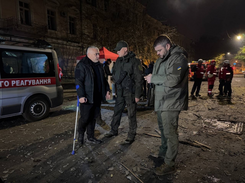 Подробности атаки на Одессу: погибла женщина, количество пострадавших возросло до 10 (фото, видео)