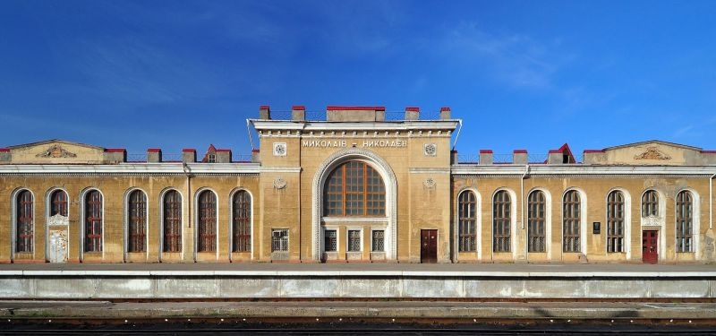 В Николаеве запустили пригородный поезд: когда начнет курсировать и откуда отправляться