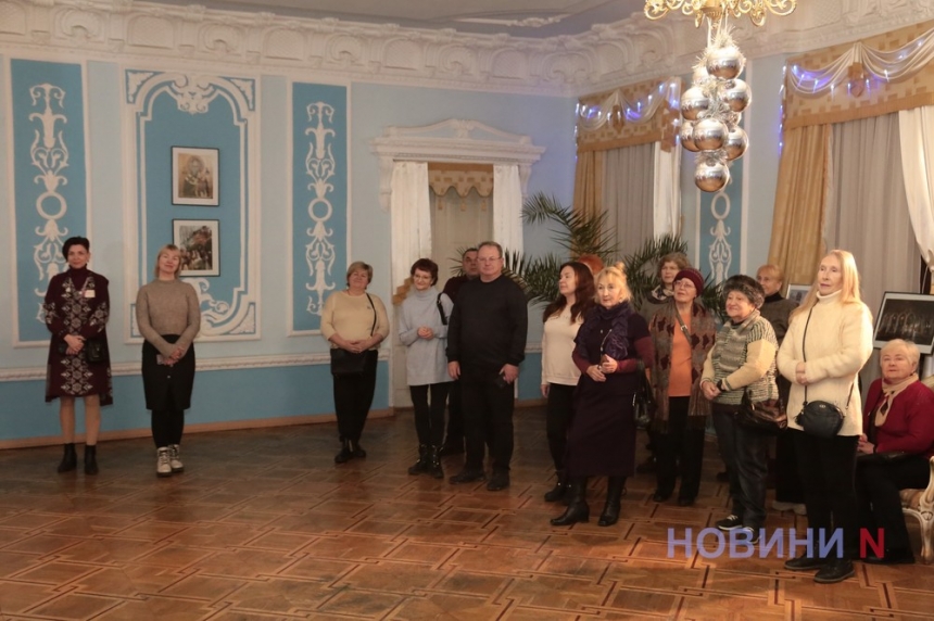 «Зимнее настроение»: в Николаеве открылась выставка ярких фоторабот