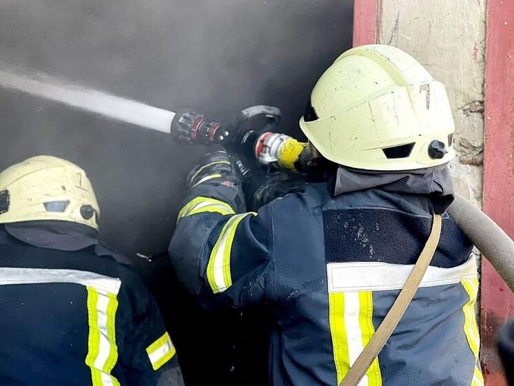 У Первомайську загорівся мікроавтобус