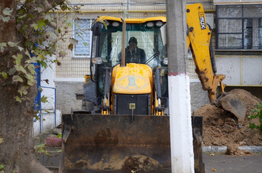 У Миколаєві провулок залишився без води