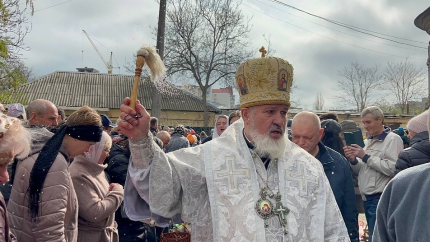 В Украине разрешили бронировать от мобилизации священнослужителей