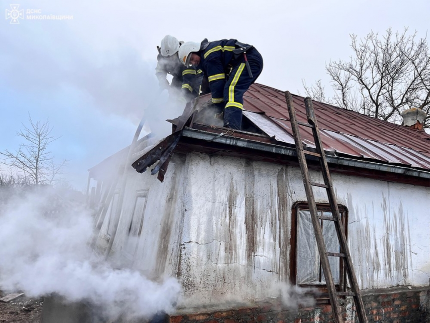 В Николаевской области спасатели ликвидировали пожар