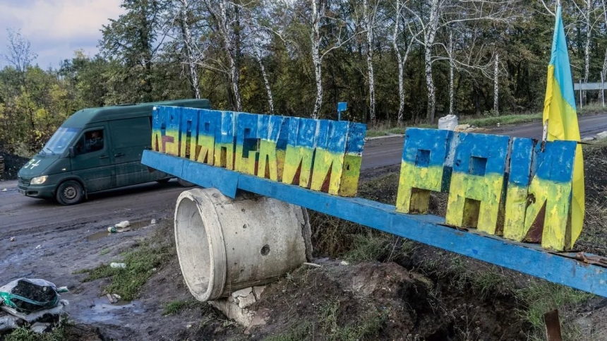 У Раді хочуть, щоб батьки самі евакуйовували дітей із зони бойових дій