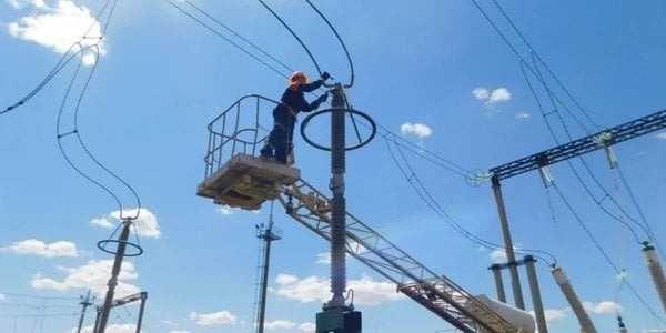 У Миколаївській області після обстрілу пошкоджено будинок, 4 населені пункти залишилися без світла