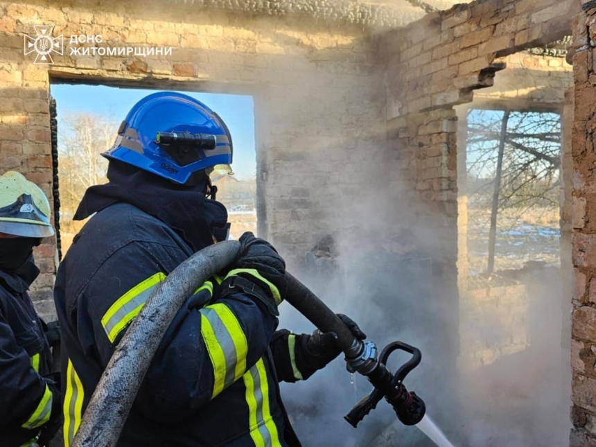 В Житомирской области во время пожара погибли двое детей и двое взрослых