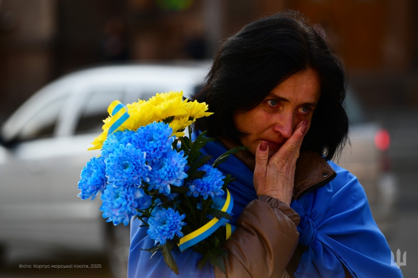 Николаевцам напомнили о важности ежедневной минуты молчания (фото)