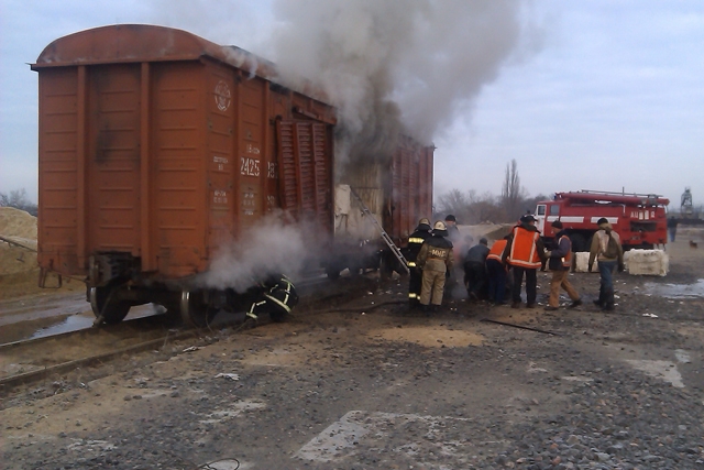 На Николавщине в вагоне поезда, который следовал из Узбекистана, горел хлопок
