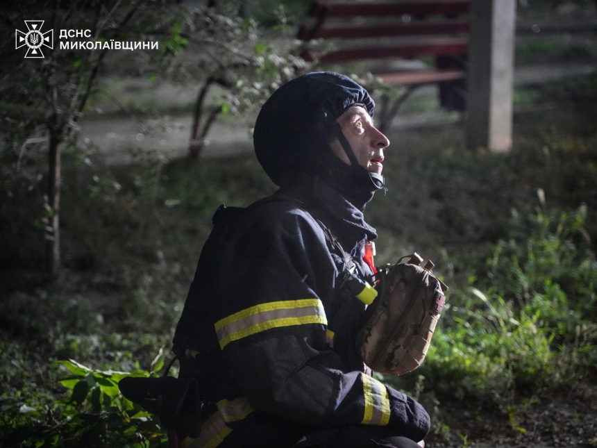 Фото и видео последствий атаки на Николаев
