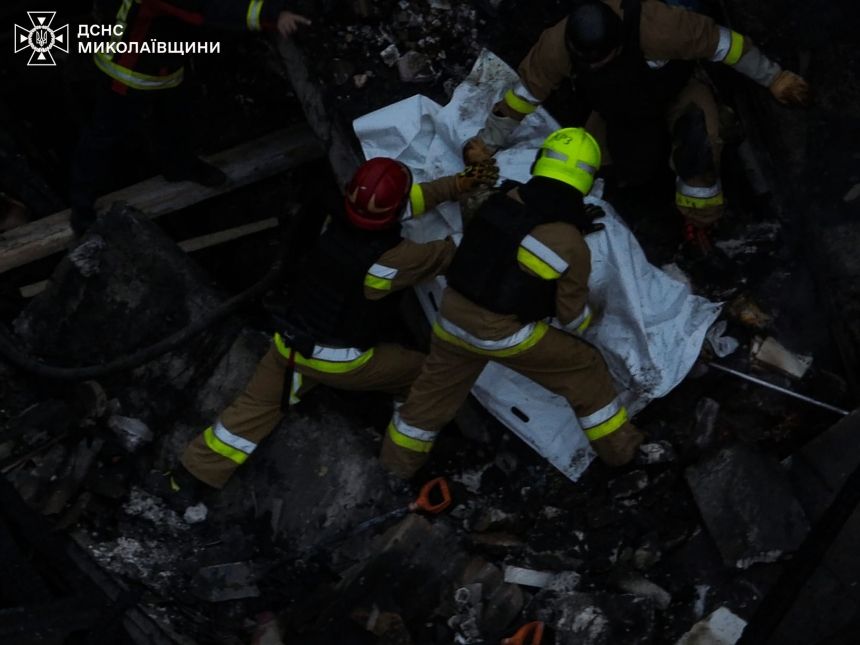 Фото и видео последствий атаки на Николаев