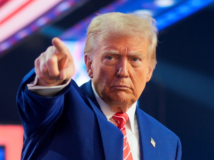 Путін грається з вогнем, - Трамп
