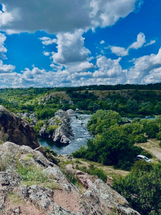 ТОП-5 місць відпочинку у Первомайську: рафтінг, катання на конях та водяний млин (фото)