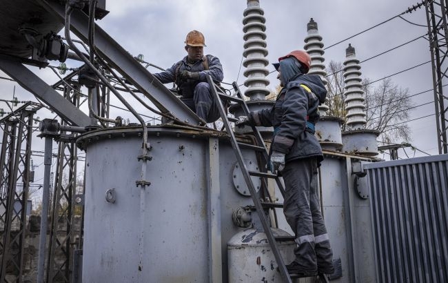 Негода на Полтавщині: понад 5 тисяч абонентів залишилися без світла