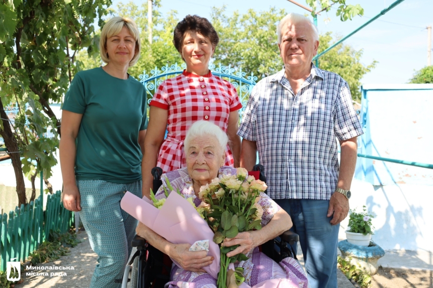Мешканка Миколаєва Парасковія Ярченко відзначила 100-річний ювілей
