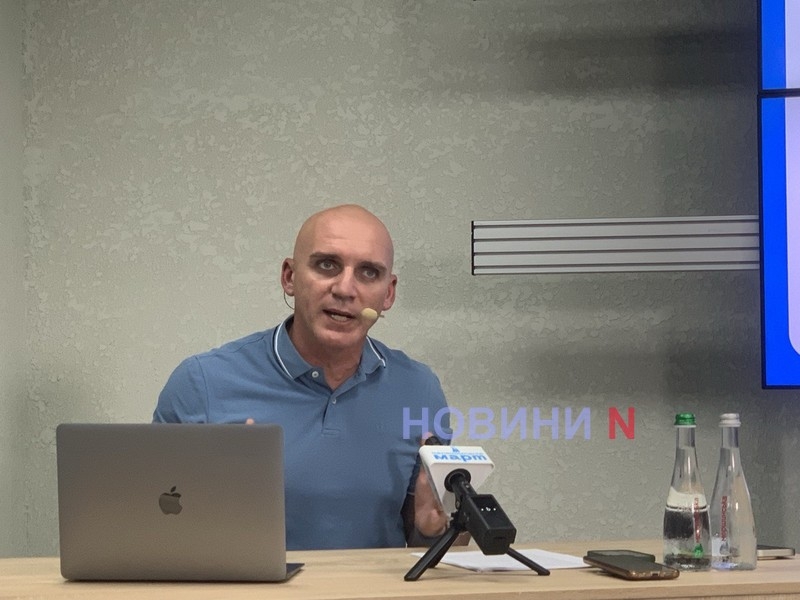 «Дякуйте, що взагалі є вода»: Сенкевич відповів на претензії миколаївців