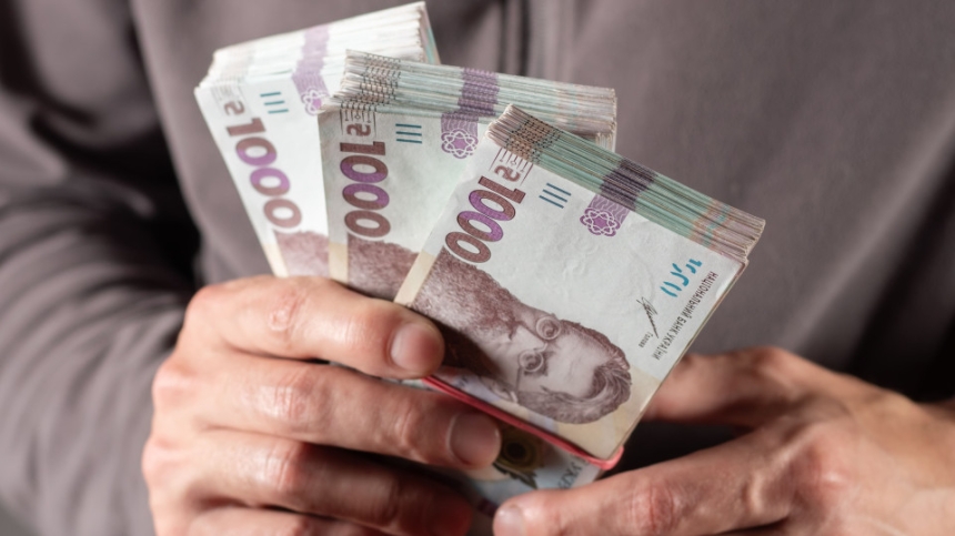 Почти 2 тысячи компаний в Украине задерживают зарплату