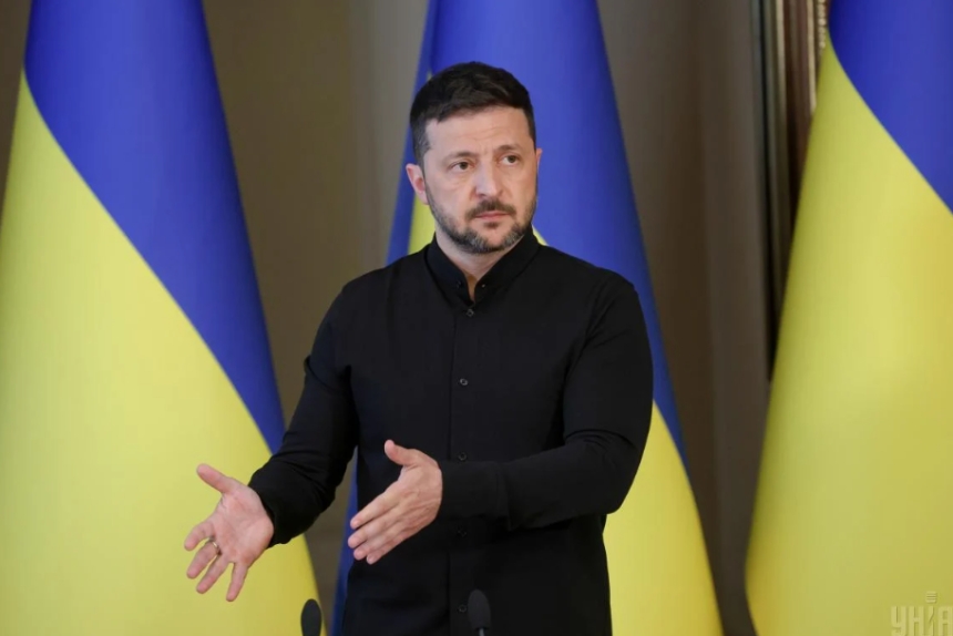 Зеленский отверг идею переговоров в Москве, но предложил встретится в Киеве