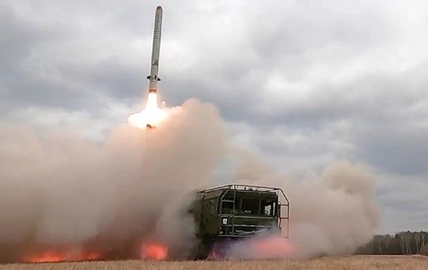 Бойцы президентской бригады сбили ракету Искандер-К с зенитной установки (видео)