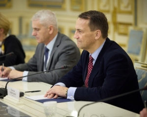 Польський міністр заявив, що Путін насміхається з Трампу