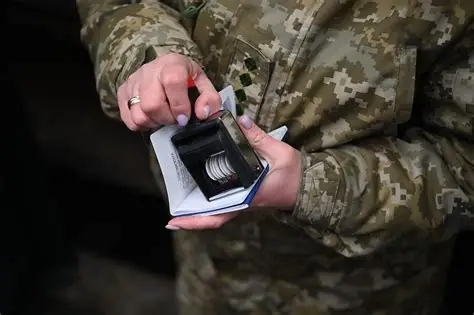 Нові правила виїзду для чоловіків 18–22 – «непоправна помилка», – експерт