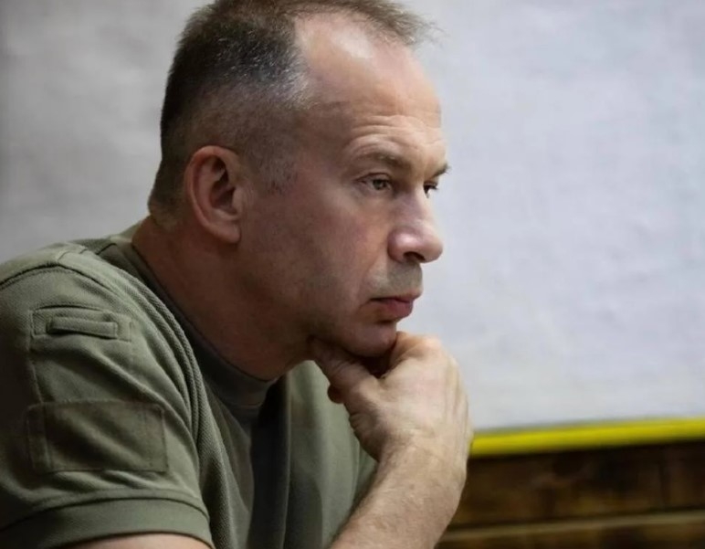 Сырский уволил двух командующих корпусов