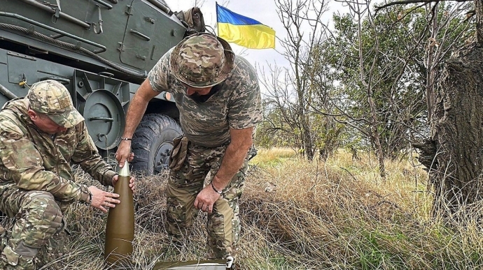 Контрактників у ЗСУ побільшає